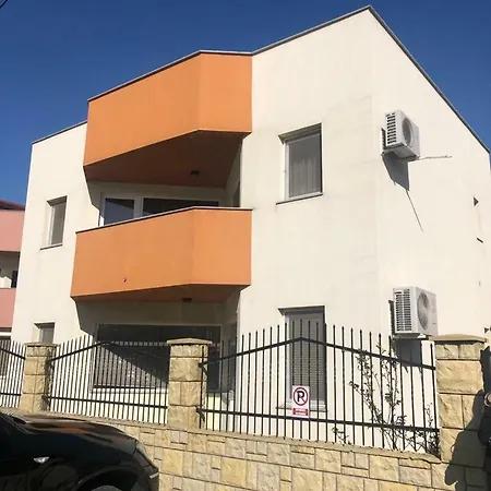 Vila Aqua *